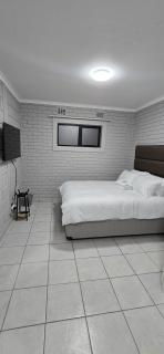 Grace Villas 35 - East London - 0