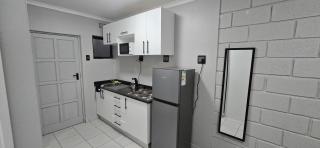 Grace Villas 35 - East London - 8