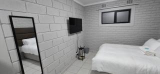 Grace Villas 35 - East London - 1