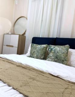 3BR Perth Hideaway, Central - - 9