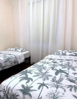 3BR Perth Hideaway, Central - - 5