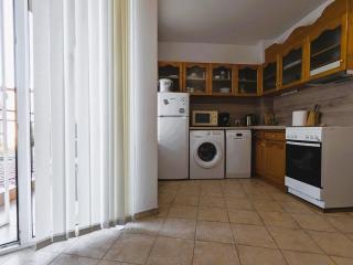 Akrotiri 2BR Apartment - 8