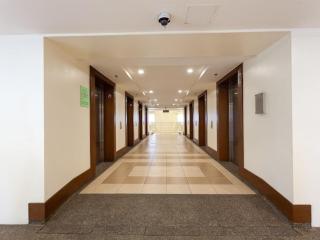 Family Escape Modern Retreat Skyline View Full Kitchen at Prisma close to BGC - Manila - 3