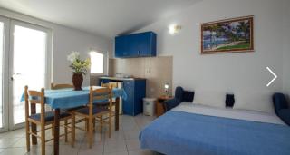 Apartments Dragišić - Sveti Stefan - 1