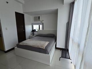 Cozy Corner Studio in McKinley Walk to Venice Mall - Manila - 8