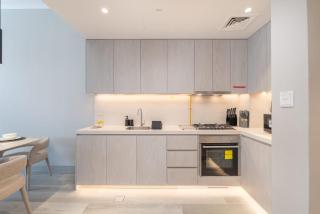 StayShort - Stunning 1 Bedroom in Concept 7 JVC Sleeps 2 - 3