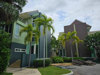 LELAWADEE Villa Cha -Am - - 4
