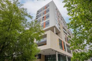 Bright Apartment with Parking In the Center of Warsaw by Noclegi Renters - Warsaw - 5