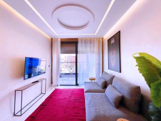 Appt de Luxe avec Terrasse, Piscine & Parking - Marrakech - 4
