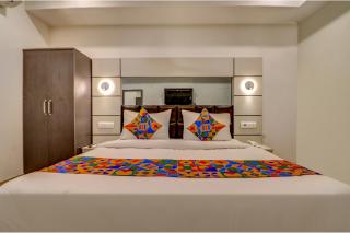 FabHotel Kirti Nagar - Nuova Delhi - 3