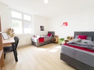 Serviceroom24 - Apartment 2 in Oberhausen WLAN - Smart-TV - 24-7 Check-in und Küche - Oberhausen - 9