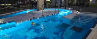 Holiday Beach Budapest Wellness Hotel with Sauna Park - Budapest - 7
