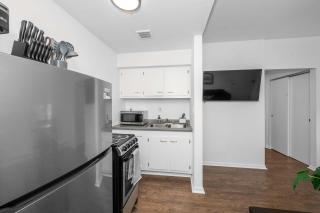 Northside Suites 1 - Best Retreat for Couples - Cincinnati - 3