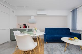 Salezego Apartment with Balcony near PGE Narodowy Warsaw by Noclegi Renters - Warschau - 4