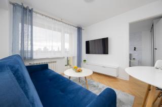 Salezego Apartments with Balcony near PGE Narodowy Warsaw by Noclegi Renters - 5