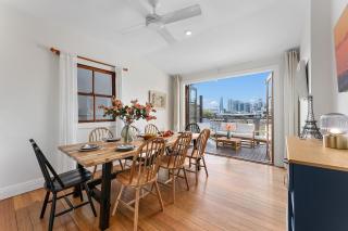Skyline Terrace Glebe's Cultural Gem with Cityview - Sídney - 9