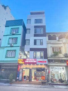 Chị Béo ỐC - Ha Long - 0