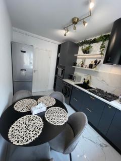 Marie Luxury Flat Coresi - Braşov - 1
