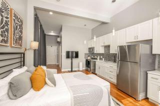 Findlay Market Suite 1 - For 2 - Cincinnati - 5