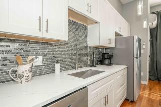 Findlay Market Suite 1 - For 2 - Cincinnati - 4