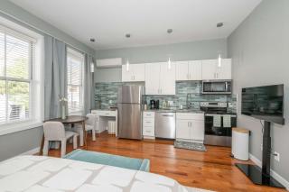 Findlay Market Suite 2 - For 2 - Cincinnati - 1