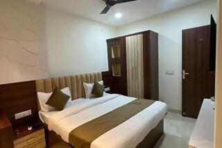 FabHotel SS Inn - Indore - 9