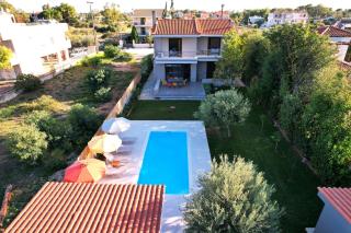 Villa Daniela-Elegant & Luxury Style-Private Pool - Schinias - 2