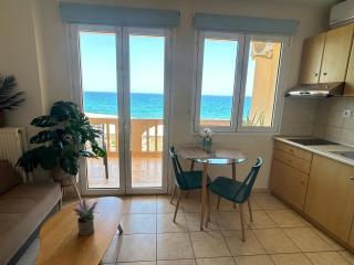 Koumpe Blue Sea View Apartment (2) - Rethymno - 4