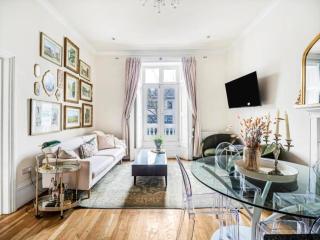 Chic & Cosy Flat, 4-Min Walk to Pimlico Tube, Pet-Friendly - 8