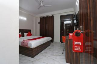 Hotel O N R Residency (Nanak Ram Residency) - Gurgaon - 0