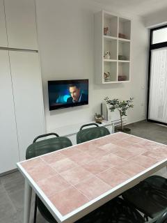 Kostanca Pool & Bay Studio - Sarandë - 1