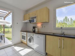 Villa de vacances - Saint-Saturnin-lès-Avignon - 1