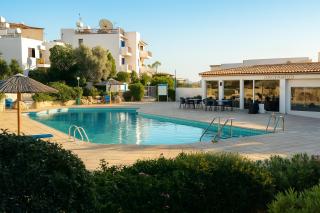 HiddenGems Residences 202 - The LXR Penthouse - Pool & Beach Steps - Paphos - 5
