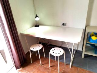 Spacious Larnaca Beach Apartment - 7