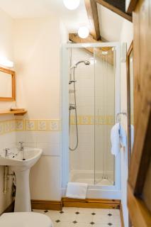 Lower Tresmorn Farmhouse - 6