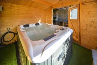 Velours 4 & Jacuzzi - Saint-Nazaire - 5