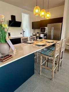 Modern 3BR Beachside Apt - 2 Mins to Pereybere Beach - 3