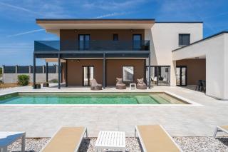 Villa Quinta - Ubasico - 7
