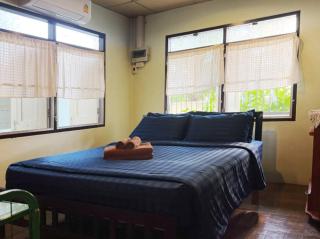 Lamduan house whole House - 3BR - Experience temple and canal life - 3