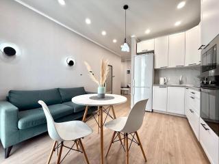 Elegant Raimbek Residence 1- 43, 1BR & drinking water as a gift - 0