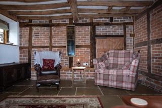 Treehouse Cottage Spa Retreat - Hereford - 5