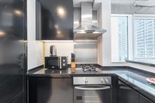 Free housekeeping visits during your stay - StayShort - Vibrant 1 Bedroom unit in Business Bay Sleeps 2 - 4