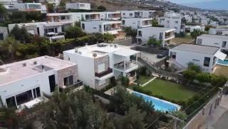 2-storey villa with pool in Bodrum - Bodrum - 9
