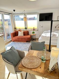 Sunset Oasis, Dachterrasse mit Ausblick, Tiefgarage, Nähe Bahnhof, WLAN - 9