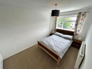 Home in Kington St Michael - - 1