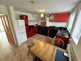 Home in Kington St Michael - - 6