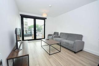 Modern & Spacious 2 Bedroom Liverpool Apartment - Liverpool - 0