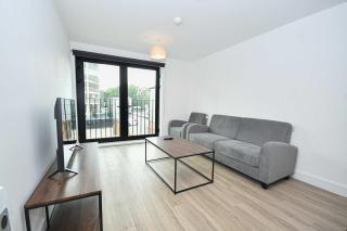 Modern & Spacious 2 Bedroom Liverpool Apartment - Liverpool - 4