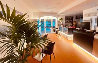 Hotel Villa Carolina Bellaria - 9