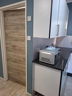 Cosy Cottage Apartments - Francistown - 5